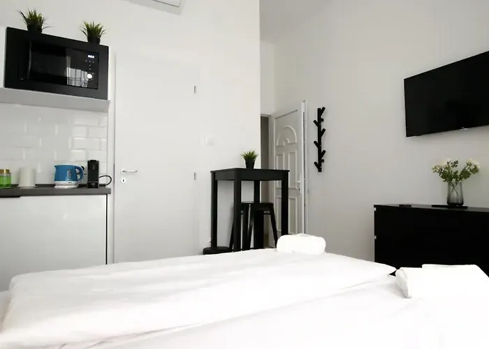 By Hi5- In Downtown Apartamento *