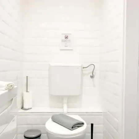 Studio By Hi5- In Downtown Budapest