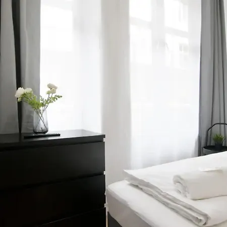 Studio By Hi5- In Downtown Budapest